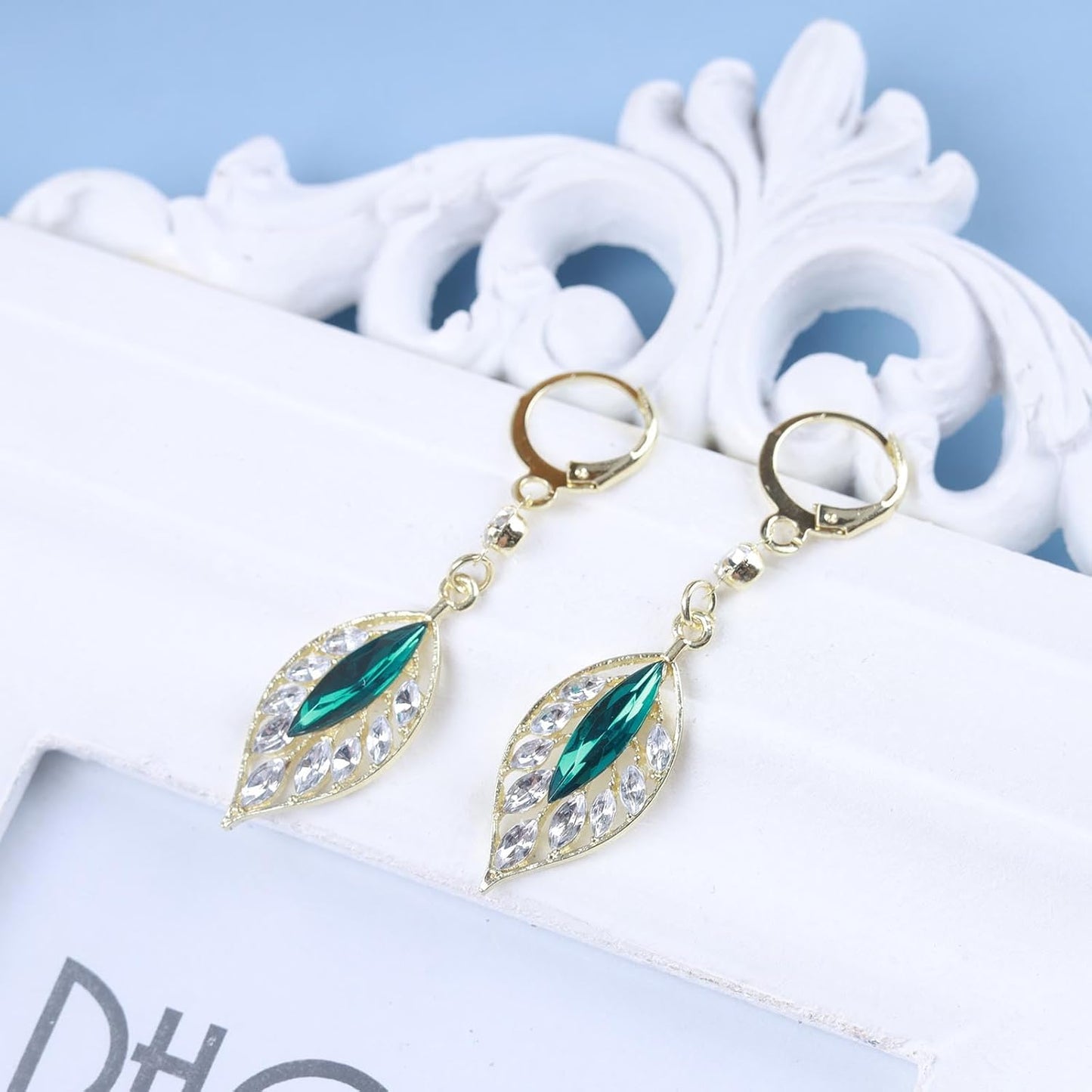 Vintage Crystal Emerald Leaf Dangle Earrings Green Rhinestone Leaf Drop Earrings Green Cz Leaf Earrings Crystal Leaf Hoop Earrings Jewelry for Women