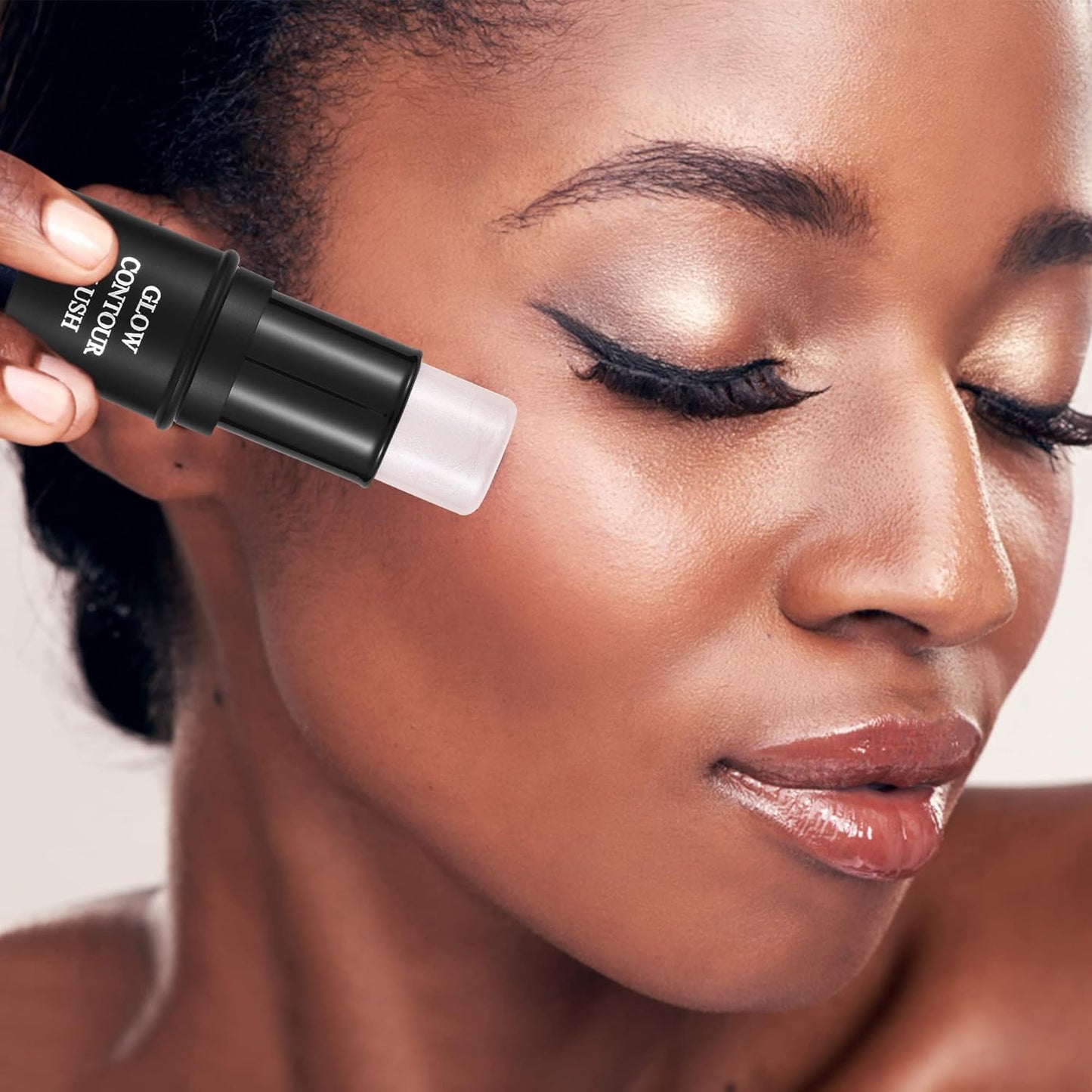 Contour Stick Highlighter Stick Makeup for Face Bronzer Stick Pen Shimmer Makeup Cream Contour Makeup Kit Light Face Cosmetics Stick Creamy Self Sharpening Crayon (2 Pack)