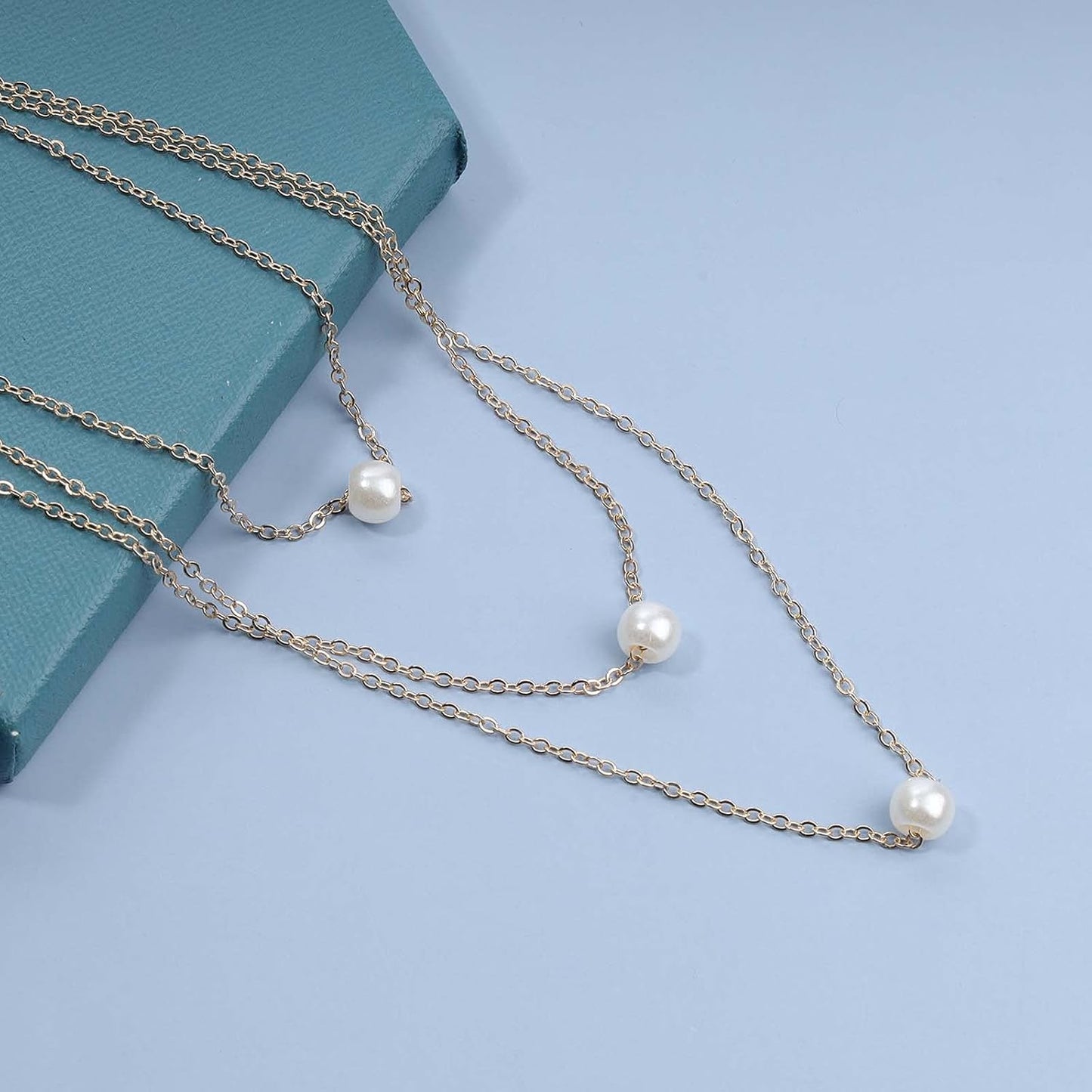 Boho Layered Pearl Necklace Choker Gold Pearl Pendant Necklace Multi Layer Vintage Necklace Chain Bridal Necklace Jewelry for Women and Girls