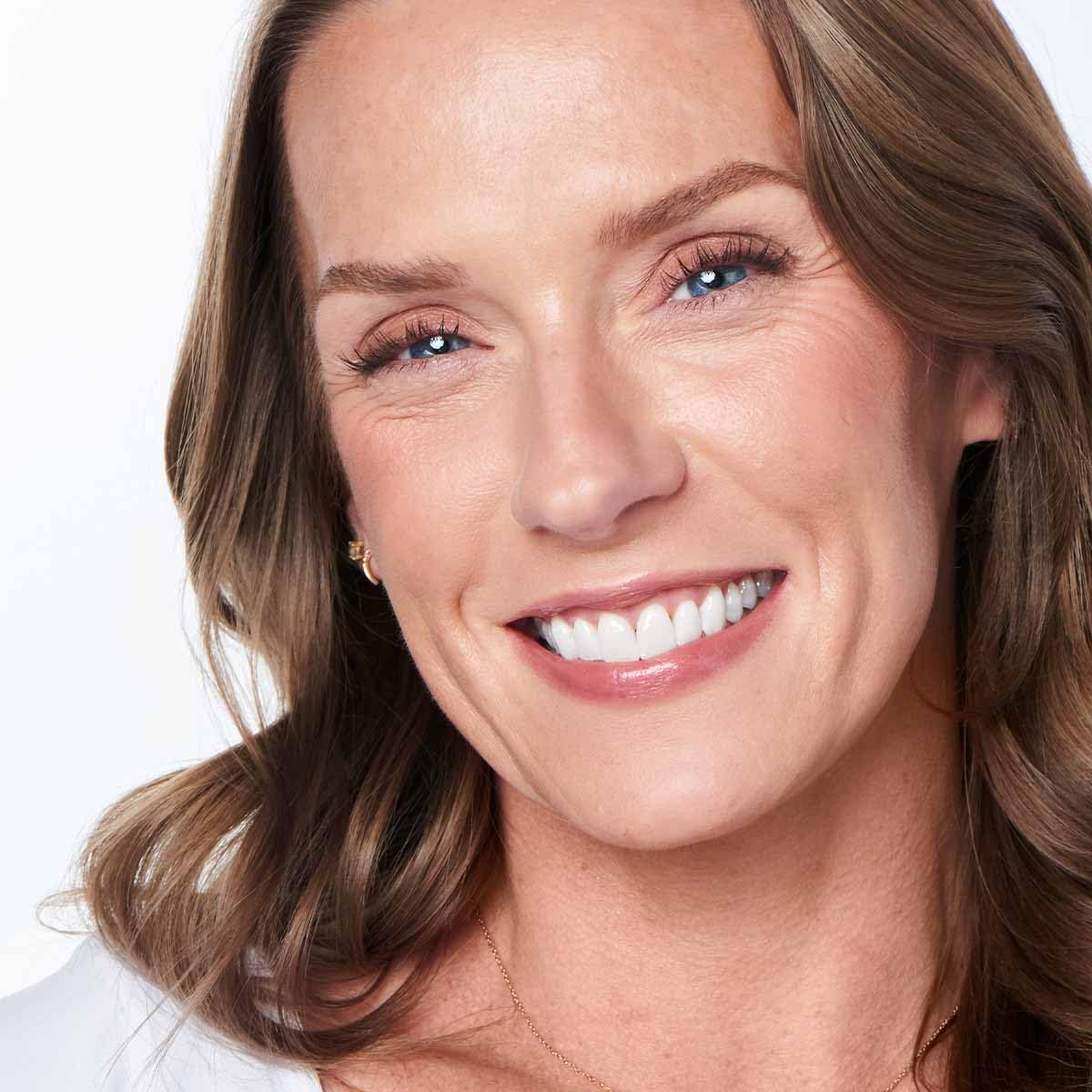 Effortless Lips 3-in-1 everyday sheer-buildable lip formula (Dahlia, 0.06oz)