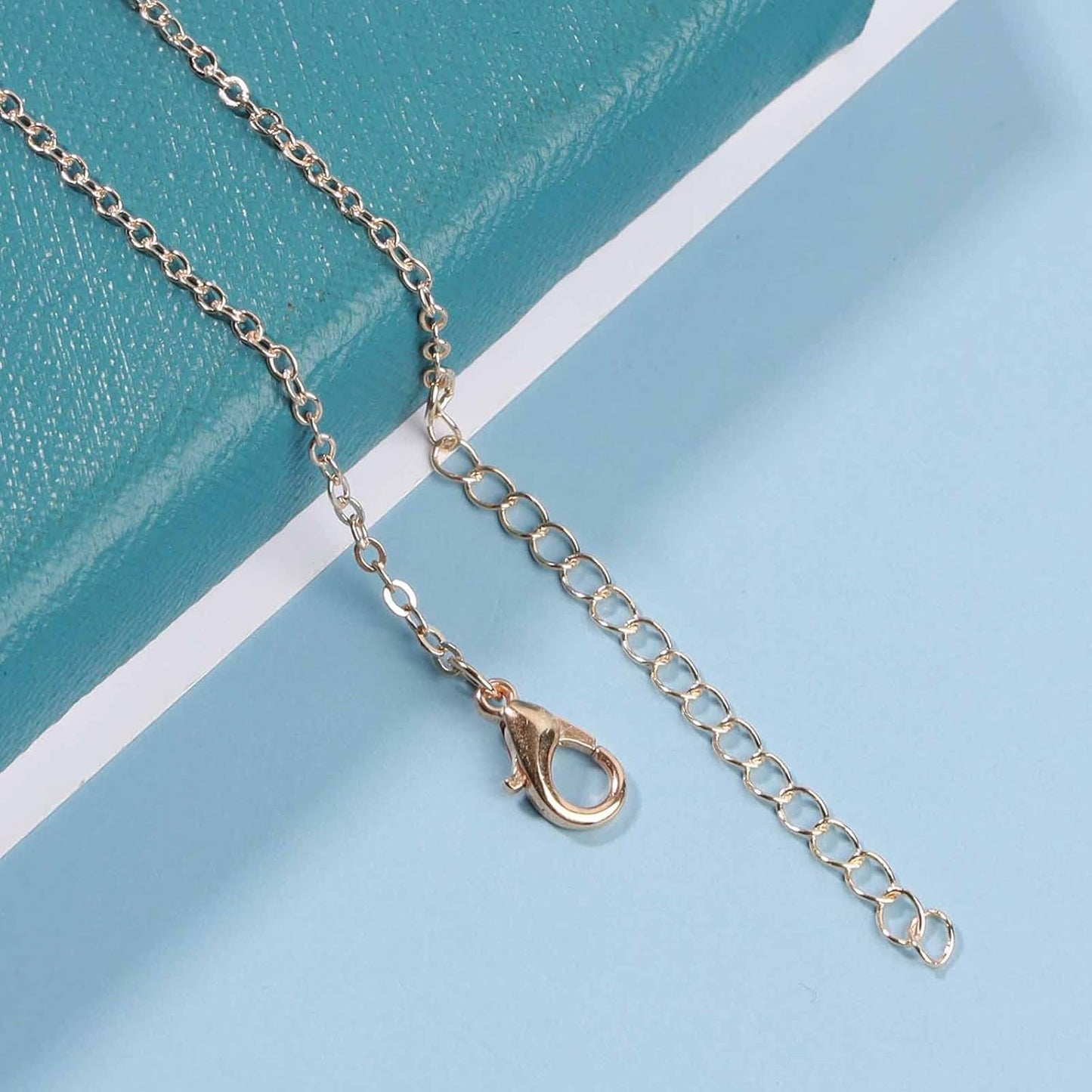 Vintage Tiny Teardrop Crystal Necklace Choker Gold Rhinestone Dot Pendant Necklace Chain Water Drop Choker Necklace Minimalism Necklace Chain Jewelry for Women and Girls