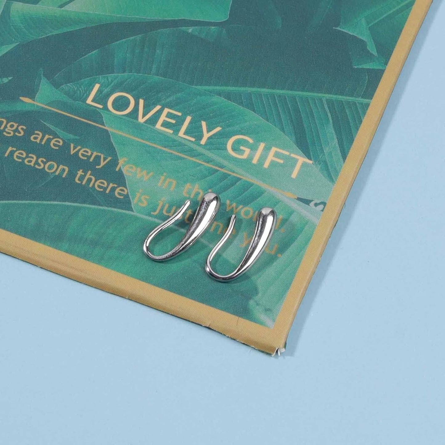 Vintage Water Drop Earrings Gold Teardrop Earrings Tiny Droplet Earrings Minimalist Everyday Earrings Jewelry for Women and Girls