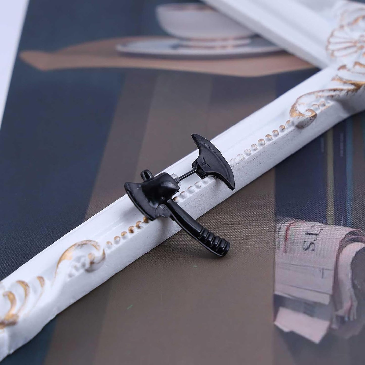 Punk Axe Ear Jacket Earrings Black Axe Stud Earrings Gothic Scary Axe Earrings Axe Hatchet Shape Earrings Jewelry for Women