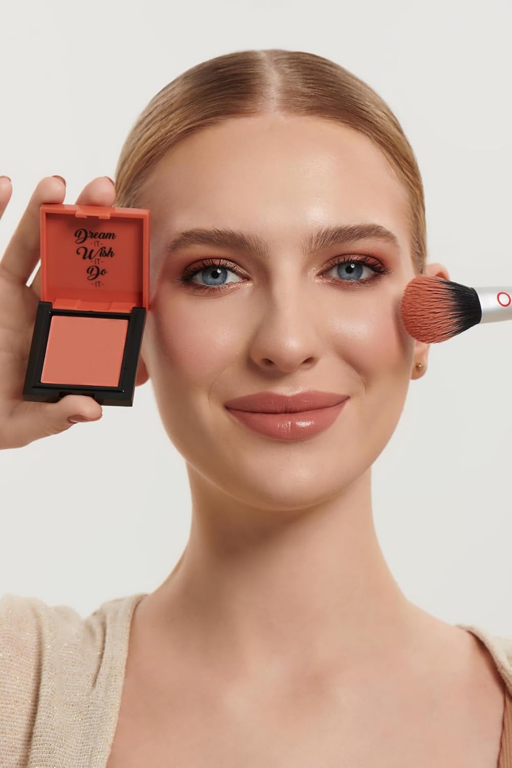 Pastel Cream Blush 46 | Fresh | Healthy & Natural Look | Ligh Weighted Formula | Sebum Control Richly Pigmented | Easily Blendable | Long Lasting | Semi Matte | 0.18 oz.