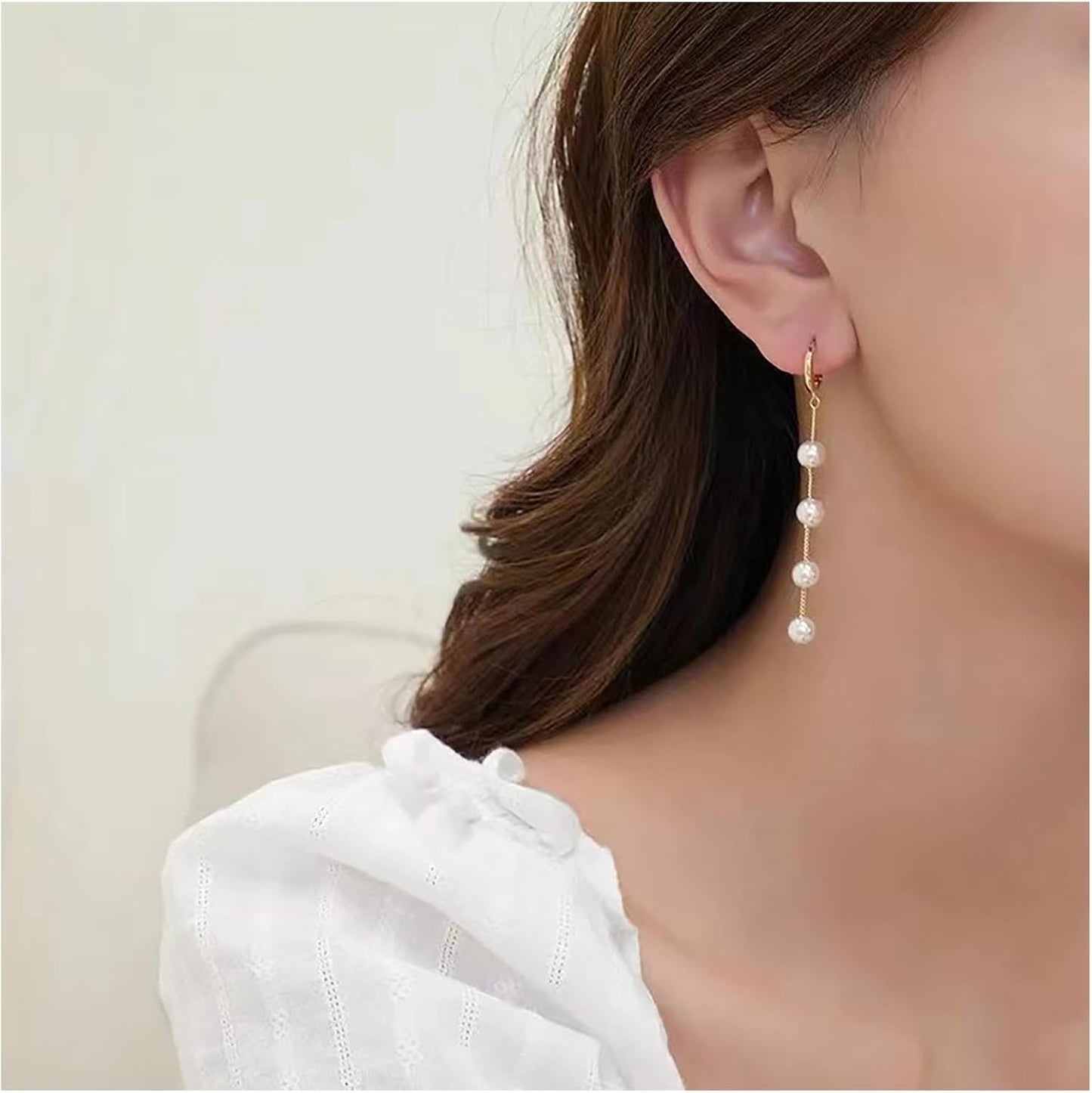 Boho Pearl Dangle Earrings Long Pearl Chain Earrings Gold Pearl Tassel Earrings Vintage Pearl Hoop Huggie Earrings Jewelry for Women