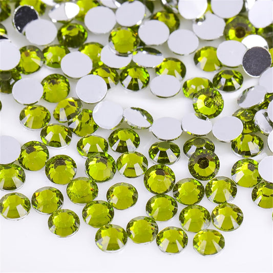500 Pieces SS30 6mm Flatback Rhinestones Clear Glass Round Gems Crystals for Nail Art DIY Crafts Clothes Shoes Bags （Olive Green）