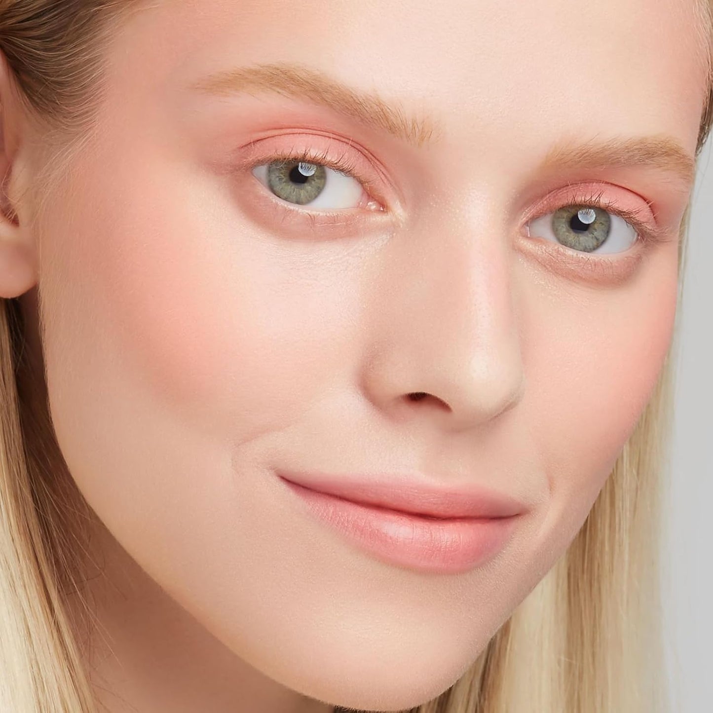 Boobeen Blush Compact for Face, Matte Baked Cream Blush Cheeks Powder Palette Buildable Lightweight Blusher Powder Makeup for a Radiant, Natural Glowing, with Puff