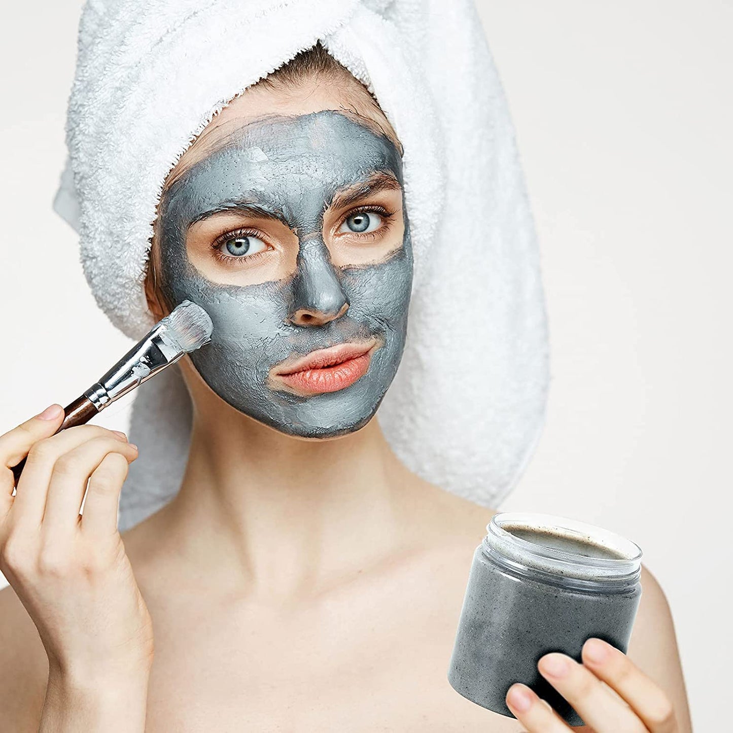 Eternal Moment 36 Pack 8 OZ Plastic Jars Round Clear Cosmetic Container Jars with White Lids, Perfect for Lotion, Slime，Cream, Ointments, Makeup, Eye Shadow, Samples, Pot, Travel Storage ﻿